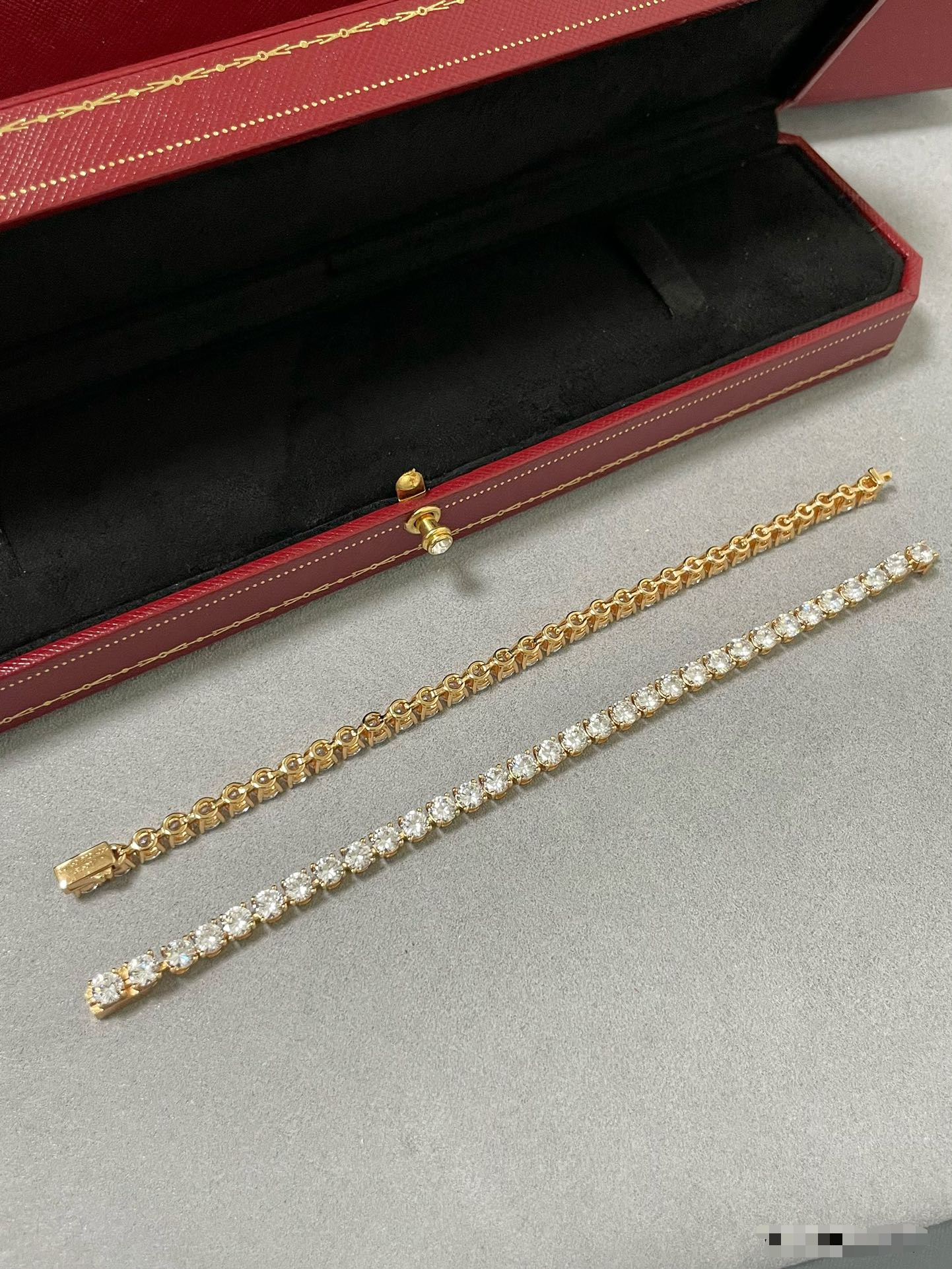 [Liorra jewelrys]TENNIS BRACELET WITH FULL DIAMOND SETTING