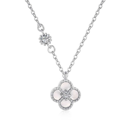 [Tonmkive Jewelry]Delicate Flower Shape Necklace