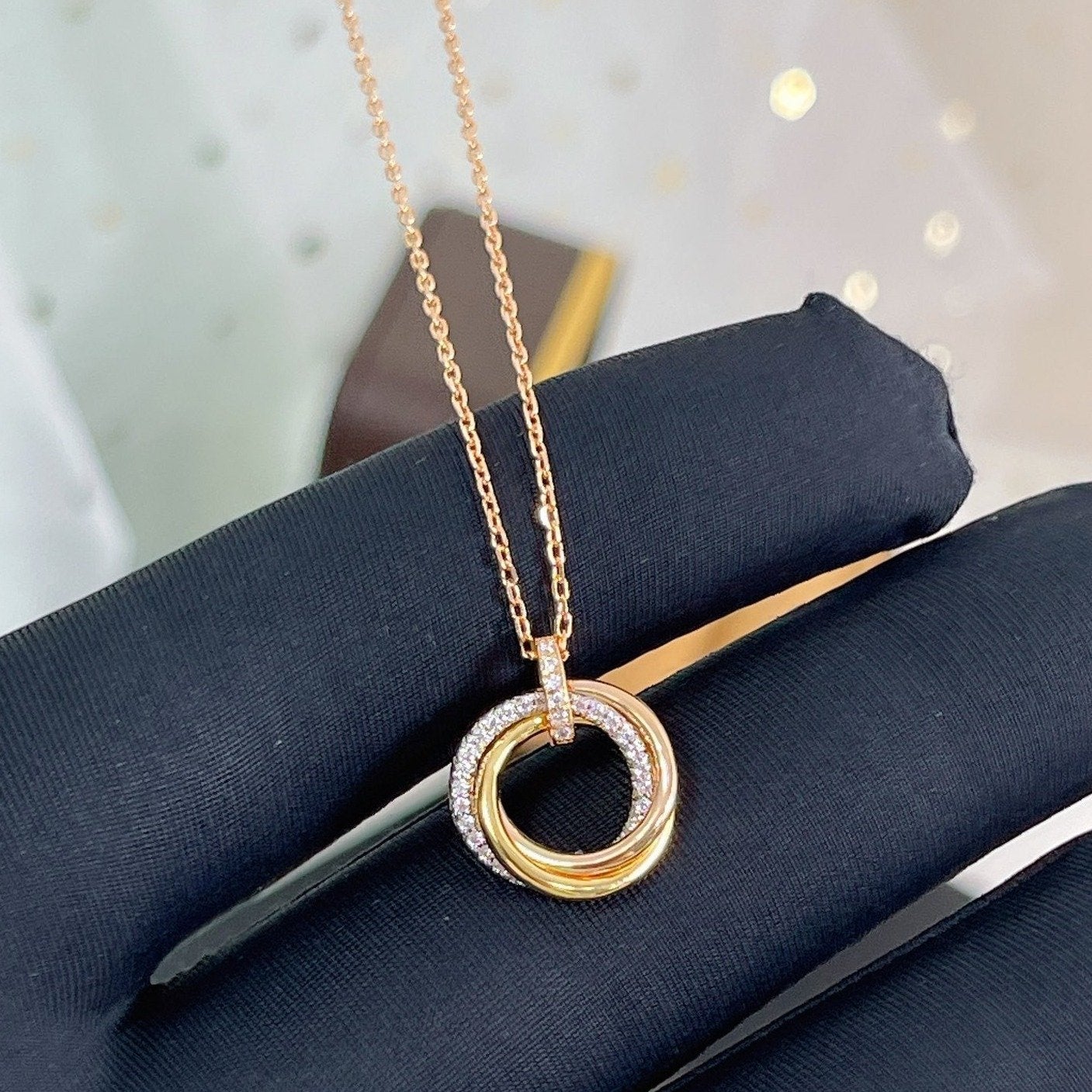 [Liorra]TRINITY NECKLACE SILVER GOLD PINK GOLD DIAMONDS