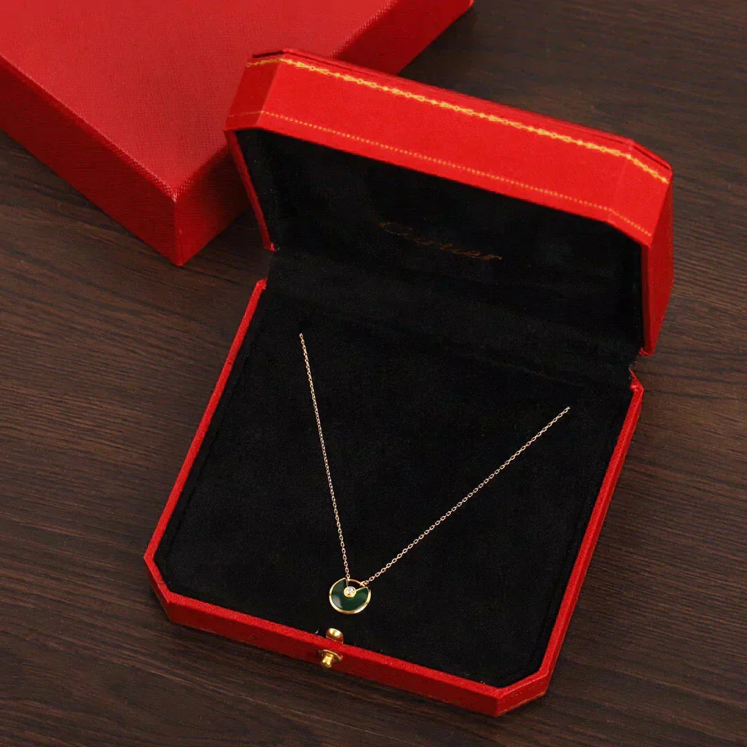 [Liorra]AMULETTE GOLD MALACHITE NECKLACE