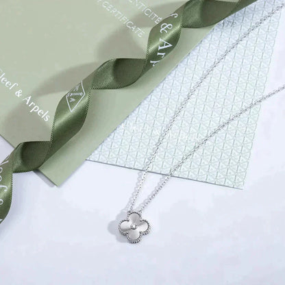 [Liorra]CLOVER  15MM DIAMOND LASER NECKLACE SILVER