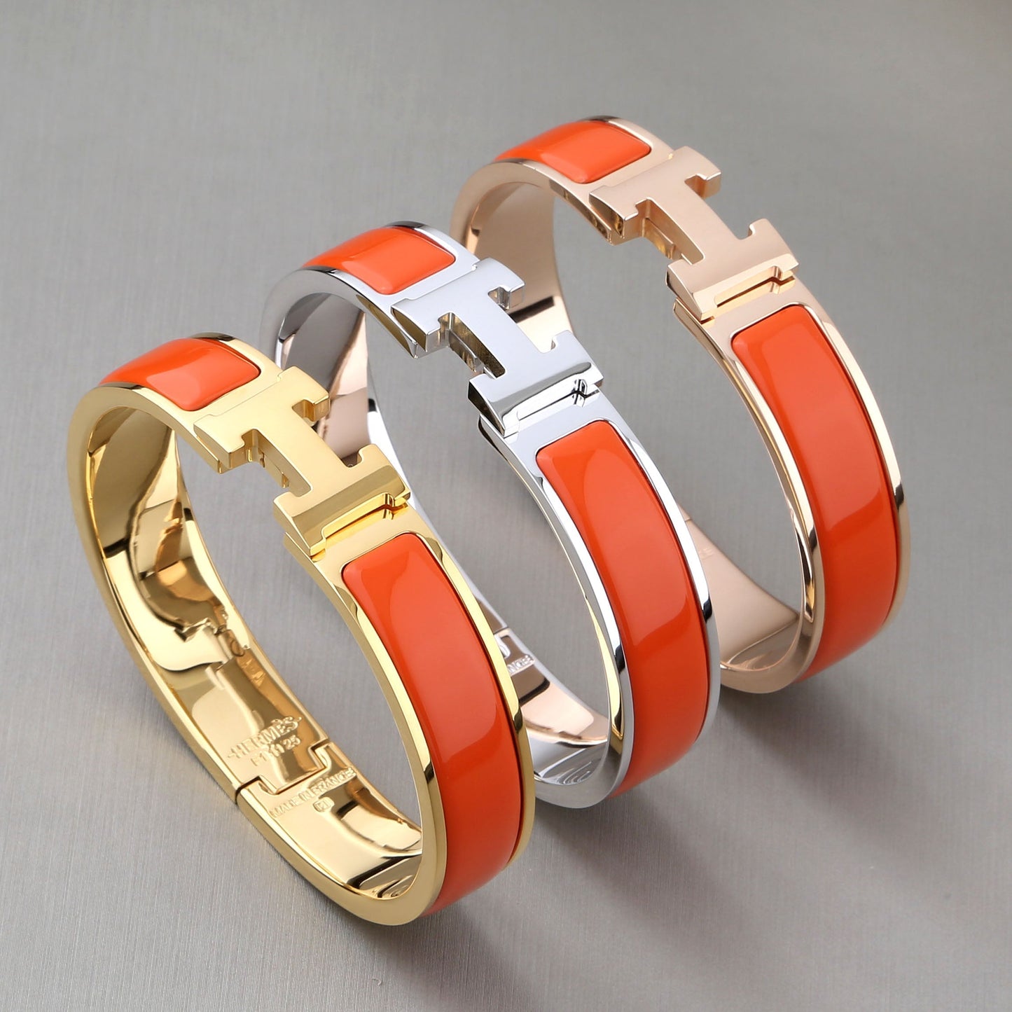 [Liorra]H ORANGE BRACELET
