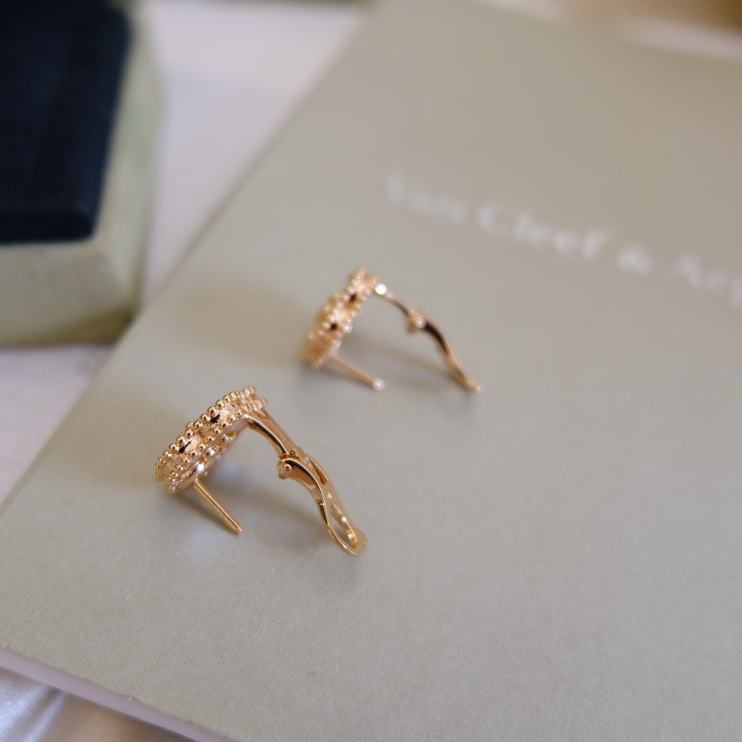 [Liorra]LUCKY PINK GOLD WHITE MOP EARRINGS