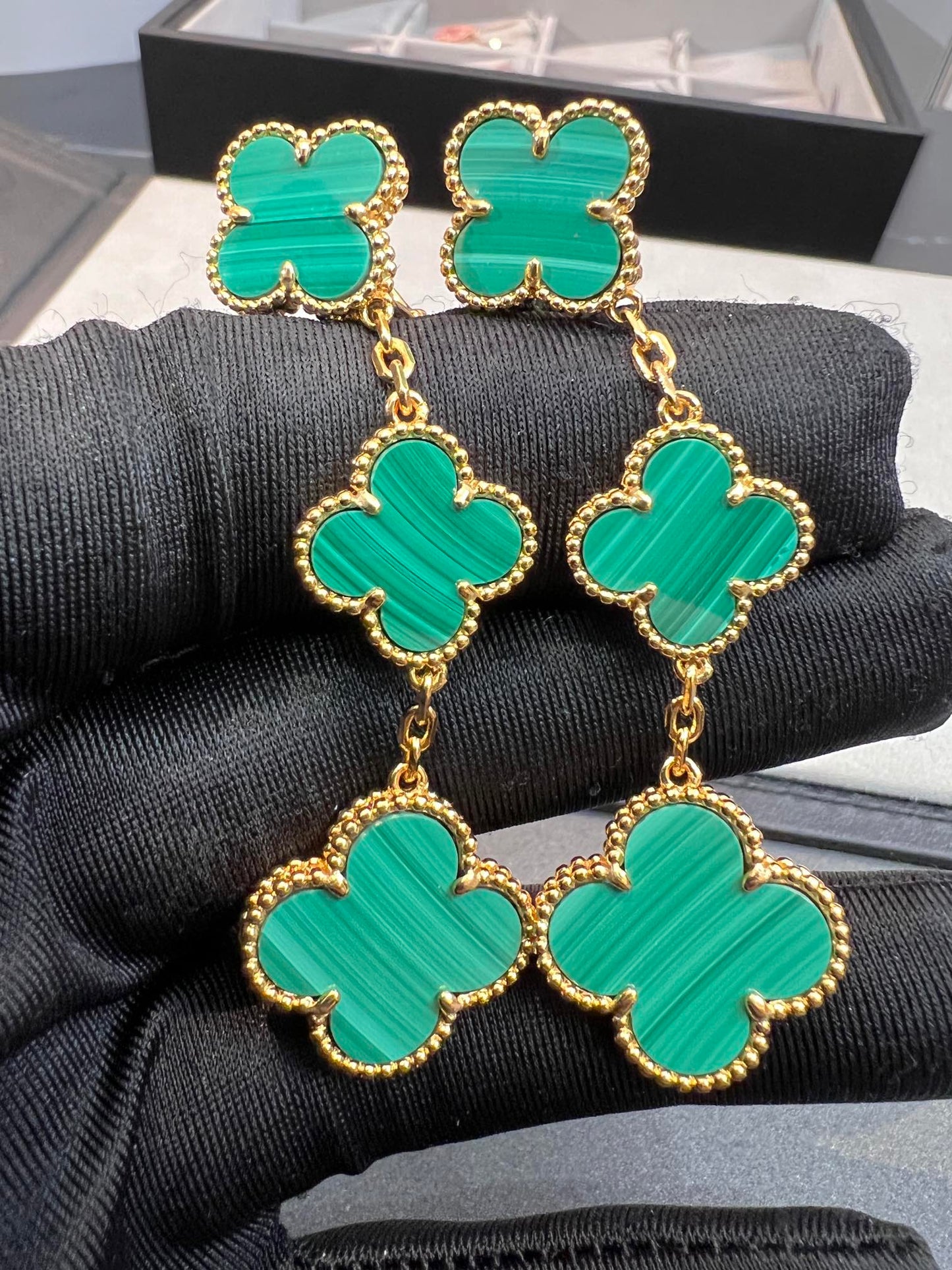 [Liorra]CLOVER MALACHITE 3 MOTIFS GOLD