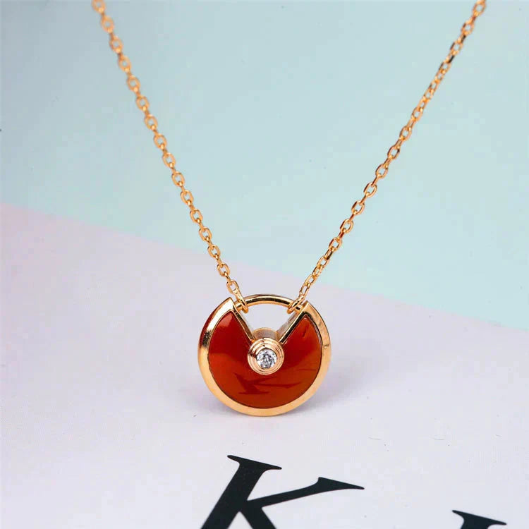 [Liorra]AMULETTE GOLD CARNELIAN ONYX NECKLACE