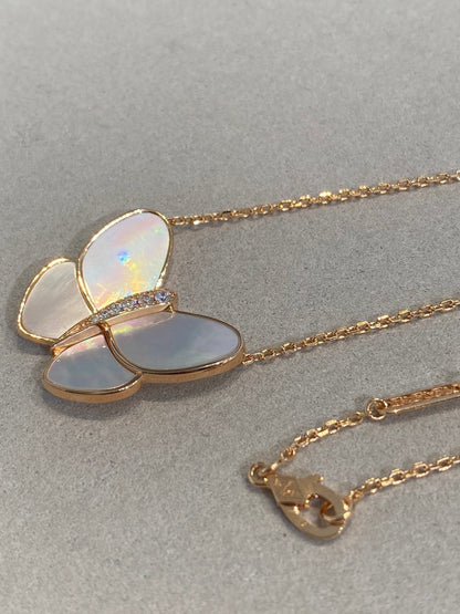 [Liorra]BUTTERFLY GOLD MOP DIAMOND NECKLACE