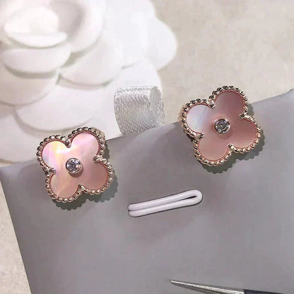 [Liorra]CLOVER MEDIUM 1 MOTIFS  PINK MOP DIAMOND EARRINGS