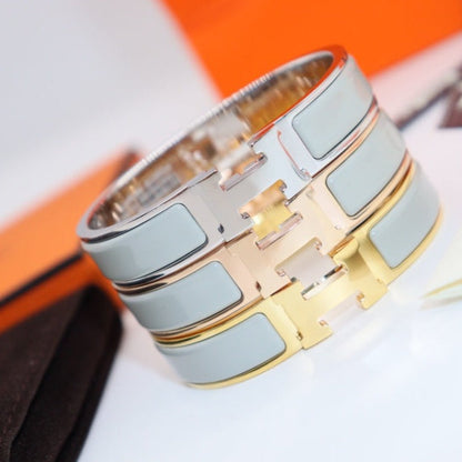 [Liorra]H LIGHT BLUE BRACELET