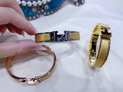 [Liorra]H CHAMPAGNE BRACELET