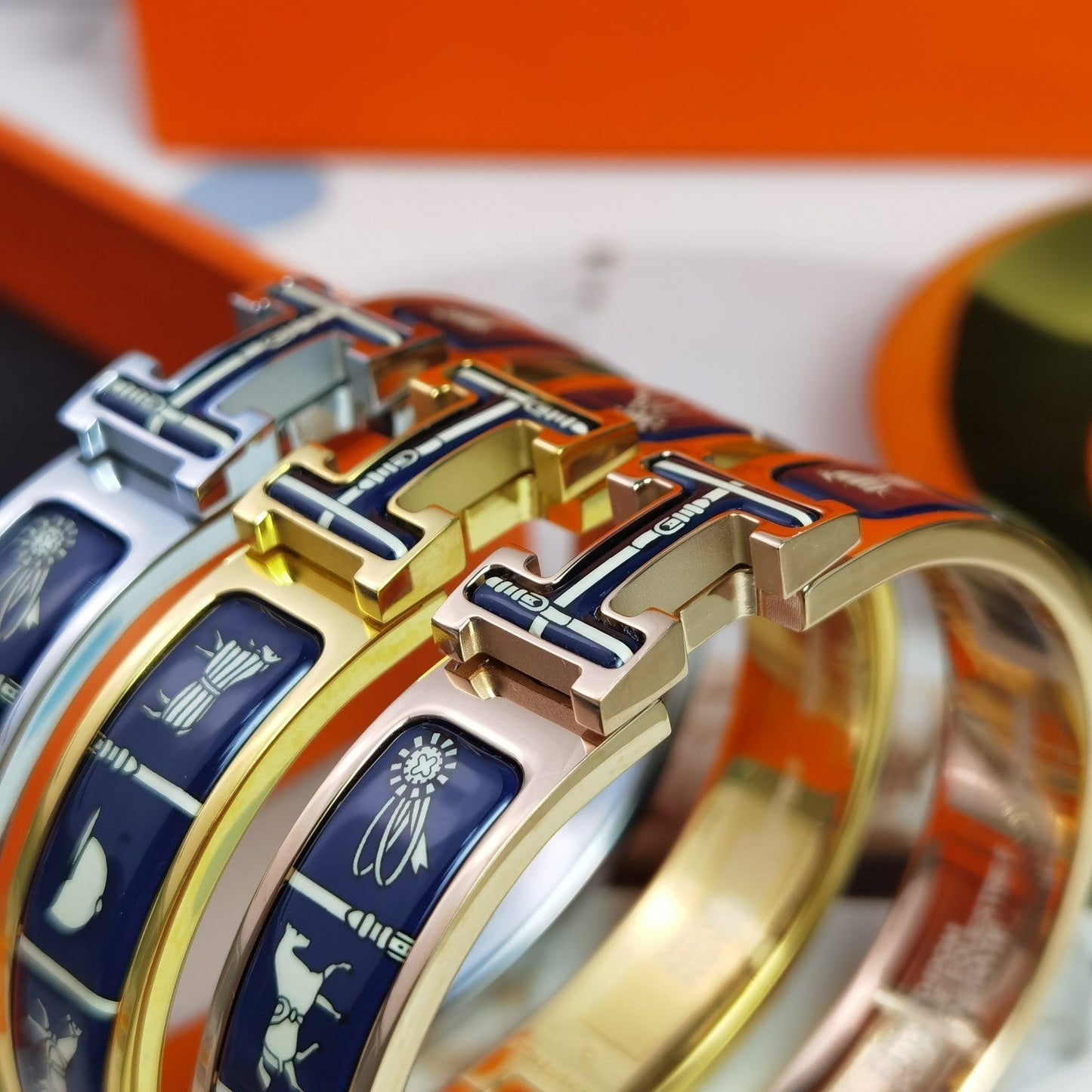 [Liorra]H COUVERTURES DARK BLUE BRACELET
