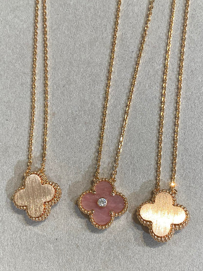 [Liorra]CLOVER 15MM DIAMOND RHODONITE NECKLACE