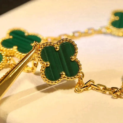 [Liorra] CLOVER 5 MOTIF MALACHITE BRACELET COLLECTION
