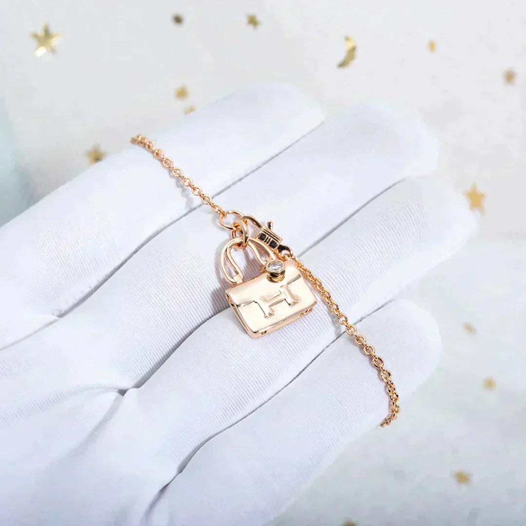 [Liorra]AMULETTE PEDANT Liorra GOLD NECKLACE