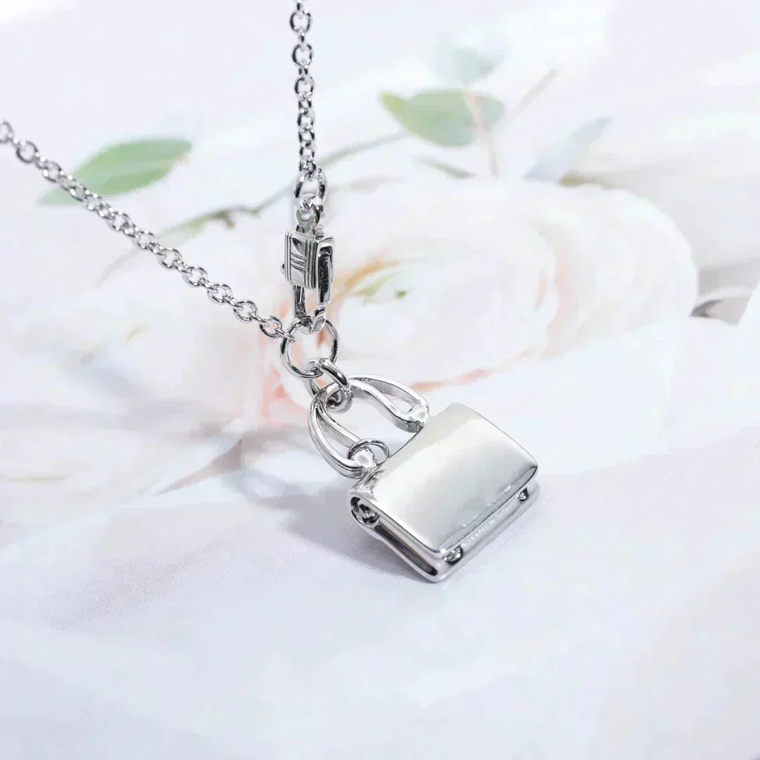 [Liorra]AMULETTE PEDANT SILVER NECKLACE