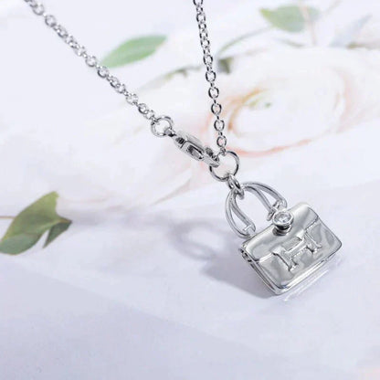 [Liorra]AMULETTE PEDANT SILVER NECKLACE