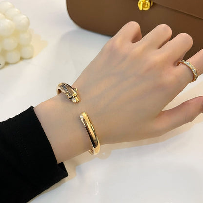 [Liorra]PANTHERE GOLD OPEN BRACELET