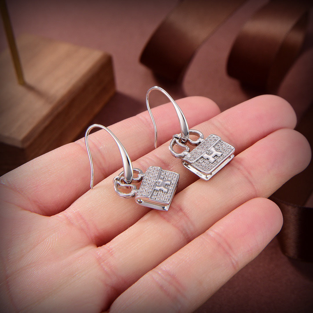 [Liorra]KELLY DIAMOND EARRINGS
