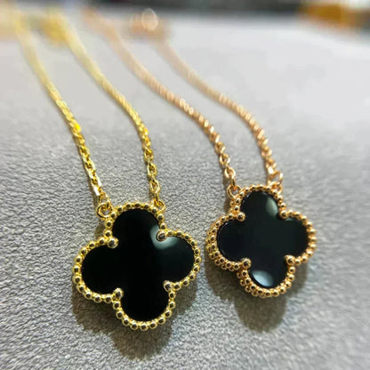 [Liorra]CLOVER 15MM BLACK ONYX SINGLE FLOWER NECKLACE