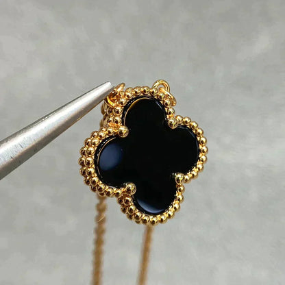[Liorra]CLOVER 15MM BLACK ONYX SINGLE FLOWER NECKLACE