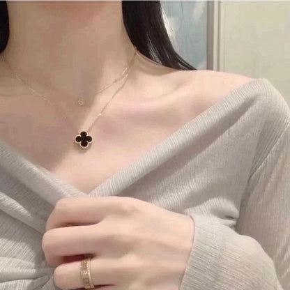[Liorra]CLOVER 15MM BLACK ONYX SINGLE FLOWER NECKLACE