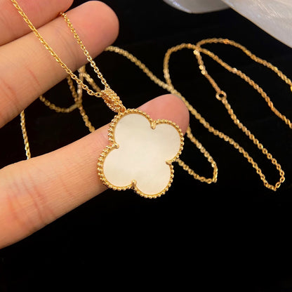[Liorra]CLOVER 25MM MOP LARGE PENDANT NECKLACE
