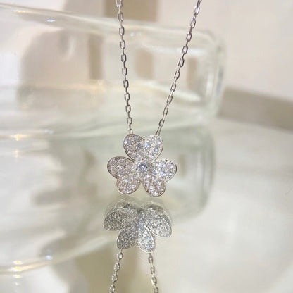 [Liorra]FLOWER DIAMOND NECKLACE