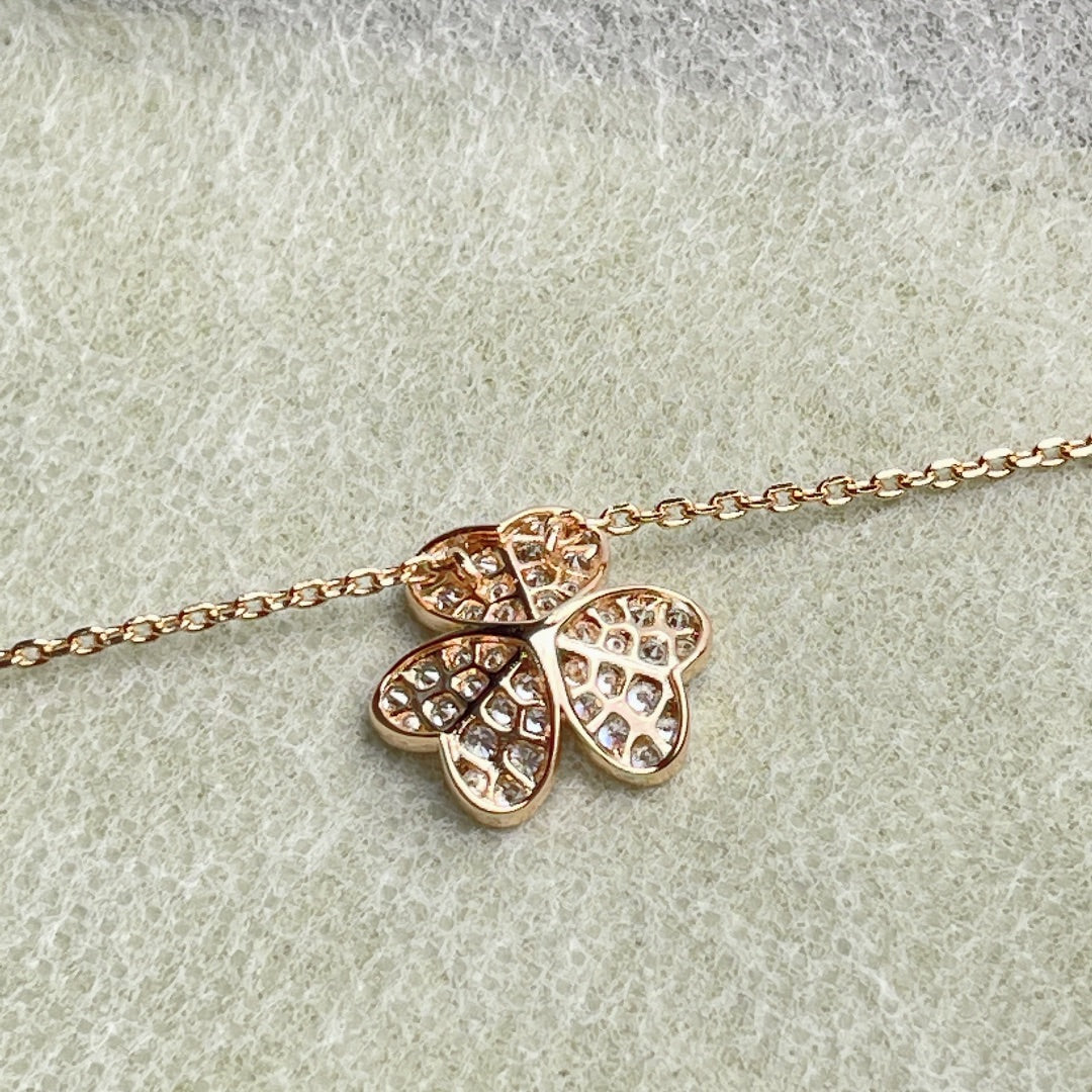 [Liorra]FLOWER DIAMOND NECKLACE