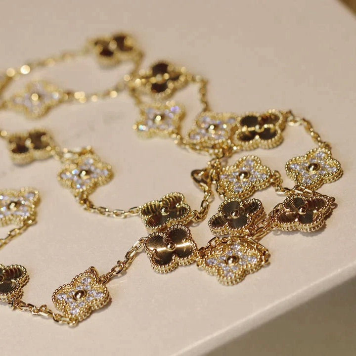 [Liorra]CLOVER 20 MOTIFS LASER DIAMOND NECKLACE