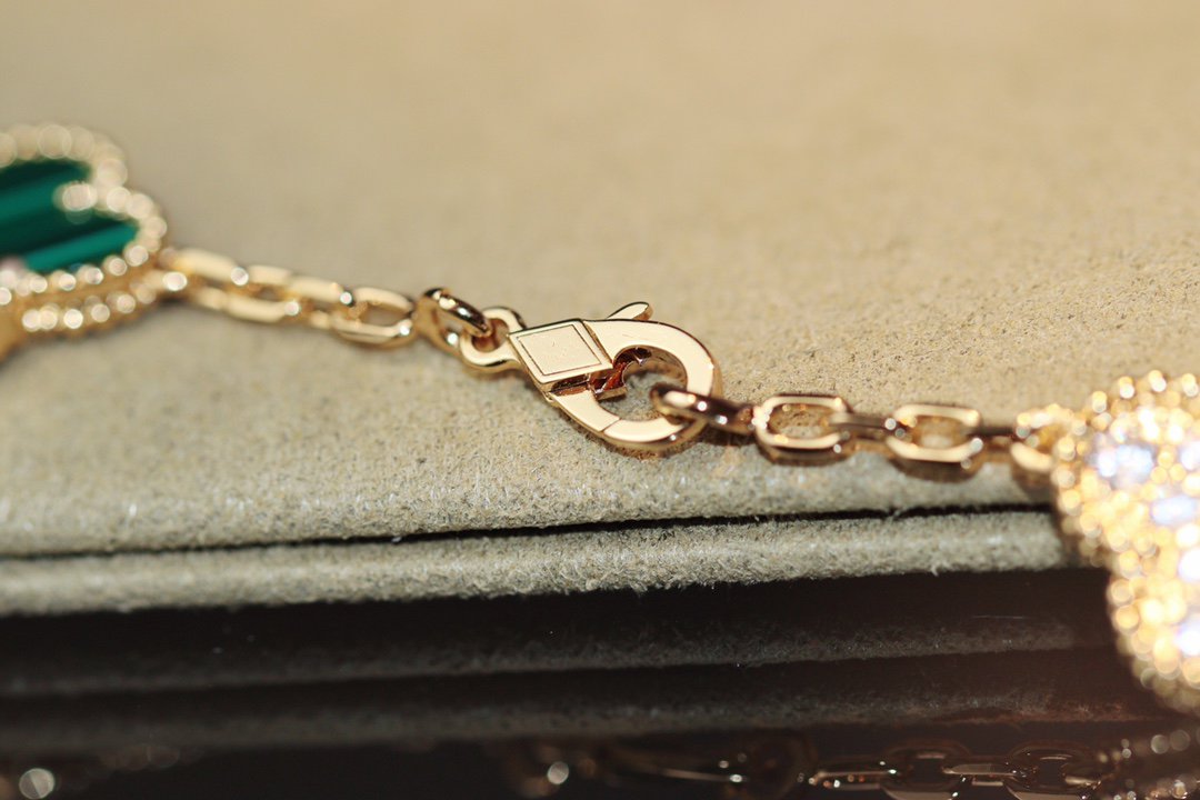 [Liorra]CLOVER 20 MOTIFS ONYX Liorra GOLD
