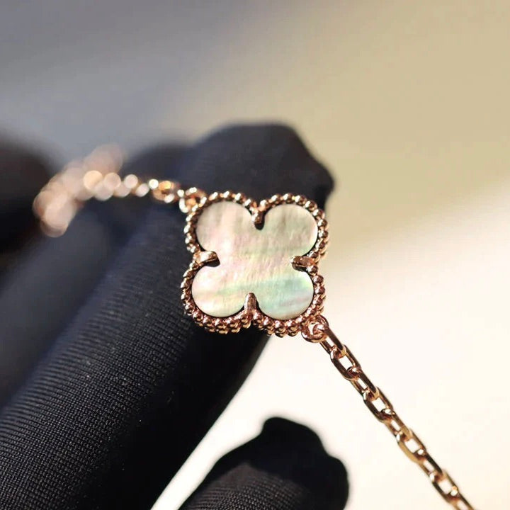 [Liorra]CLOVER 20 MOTIFS DARK MOP DIAMOND  NECKLACE