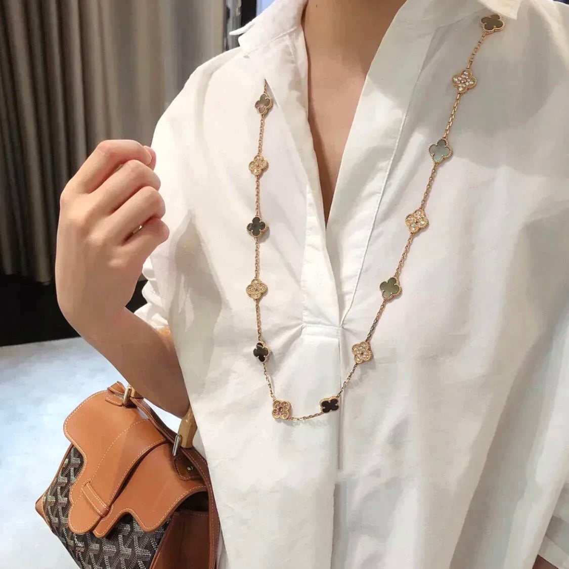 [Liorra]CLOVER 20 MOTIFS DARK MOP DIAMOND  NECKLACE