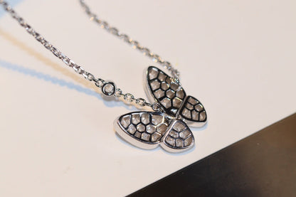 [Liorra]BUTTERFLY DIAMOND NECKLACE