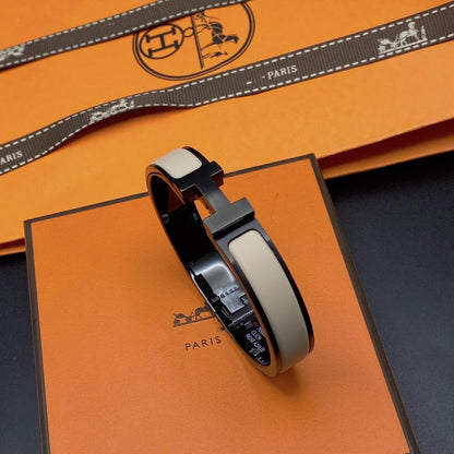 [Liorra]H BRACELET 12MM BLACK BEIGE CERAMIC
