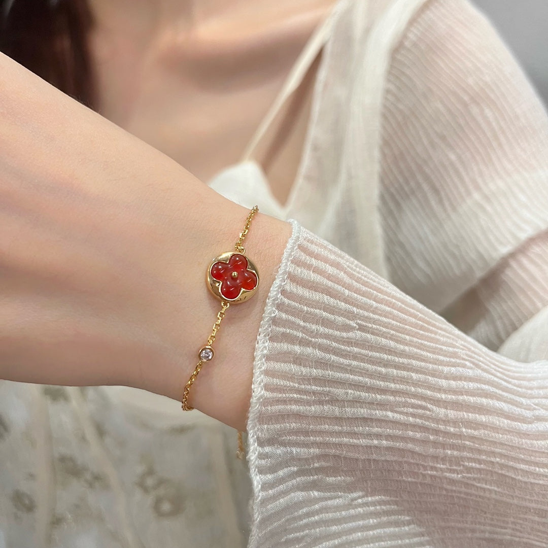[Liorra]SUN PEDANT CARNELIAN BRACELET