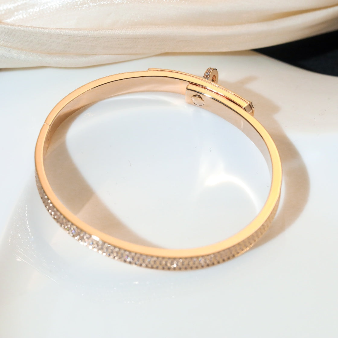 [Liorra]KELLY BRACELET DIAMOND PAVED