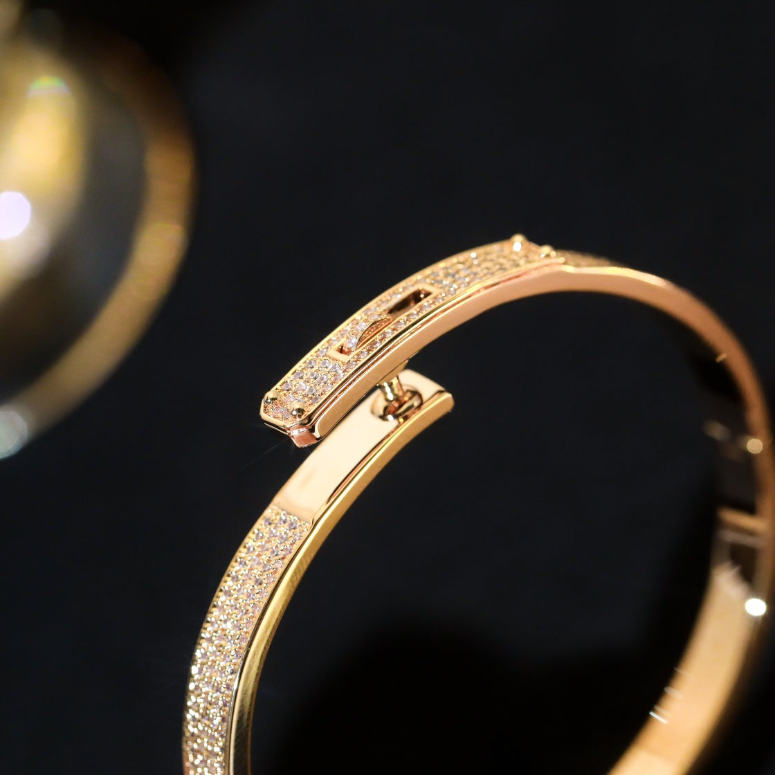 [Liorra]KELLY BRACELET DIAMOND PAVED