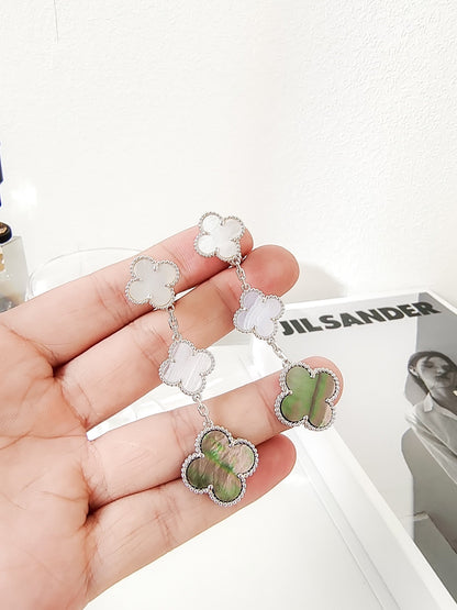 [Liorra]CLOVER 3 MOTIFS CHALCEDONY DARK MOP SILVER EARRINGS