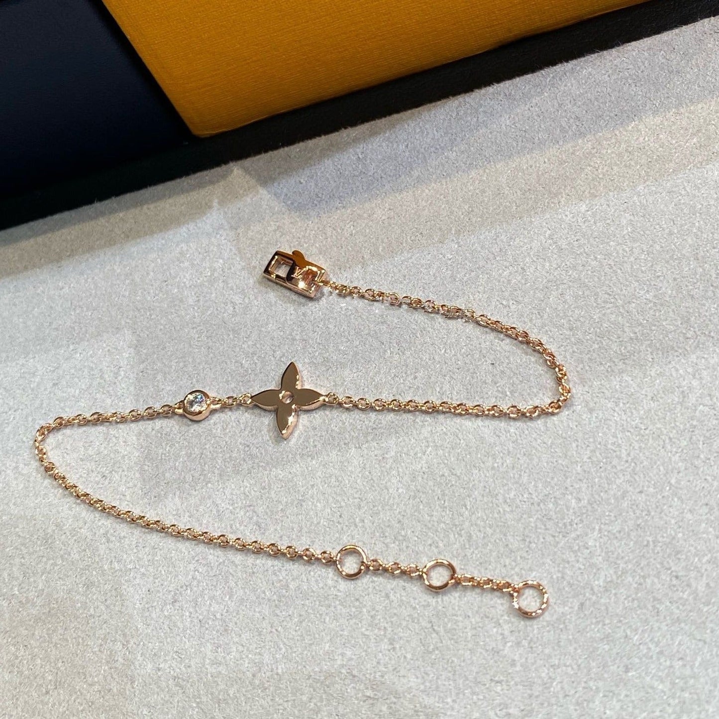[Liorra]STAR DIAMOND PINK GOLD BRACELET