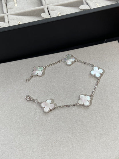[Liorra]CLOVER WHITE PEARL MOP 5 MOTIF BRACELET COLLECTION