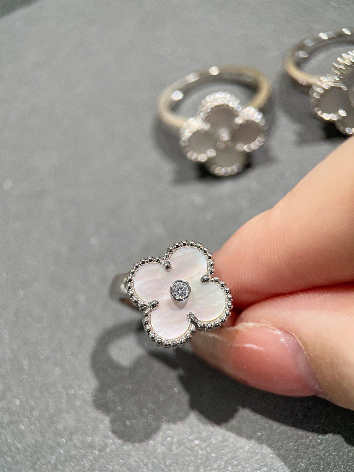 [Liorra]CLOVER SILVER MOP DIAMOND RING
