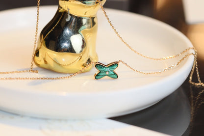 [Liorra]JEUX MALACHITE 1 DIAMOND PINK GOLD NECKLACE