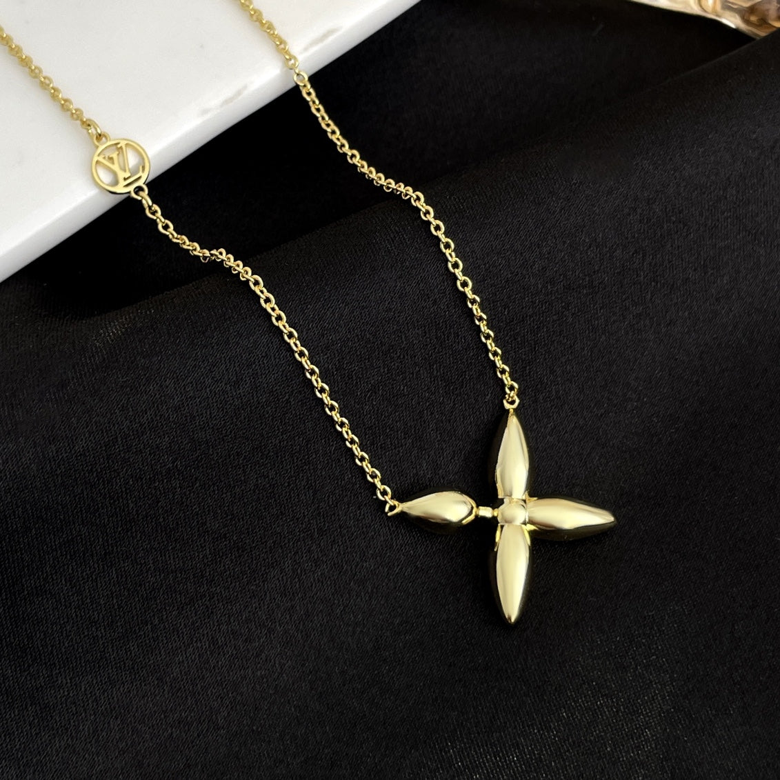 [Liorra]LOUISETTE GOLD NECKLACE