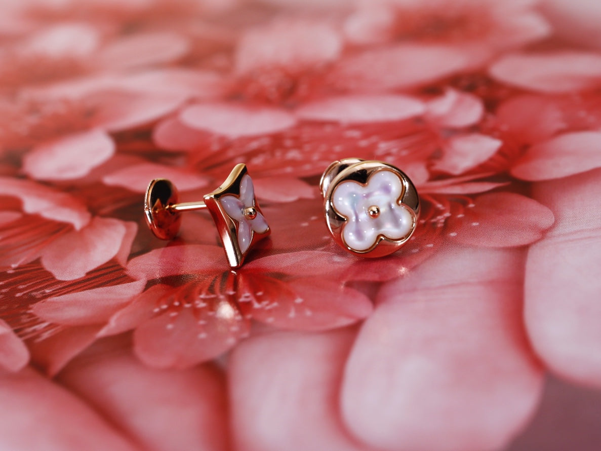 [Liorra]STAR AND SUN PINK GOLD MOP STUD EARRINGS