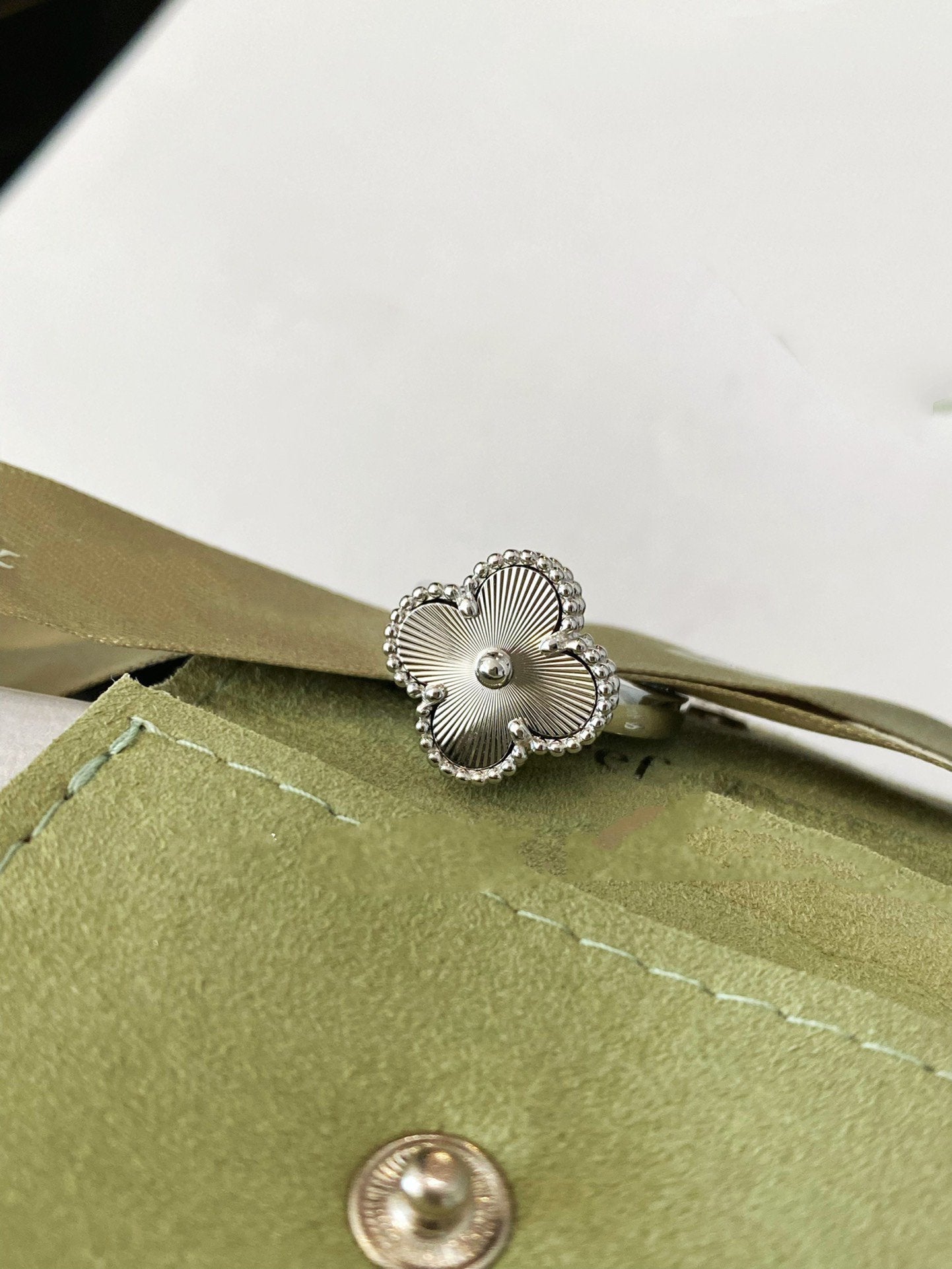[Liorra]CLOVER SILVER RING