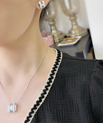 [Liorra]POP H SKY BLUE STUD EARRINGS