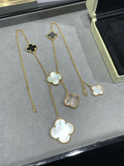 [Liorra]CLOVER 6 MOTIF MOP ONYX GOLD NECKLACE