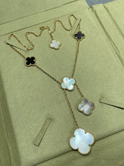 [Liorra]CLOVER 6 MOTIF MOP ONYX GOLD NECKLACE