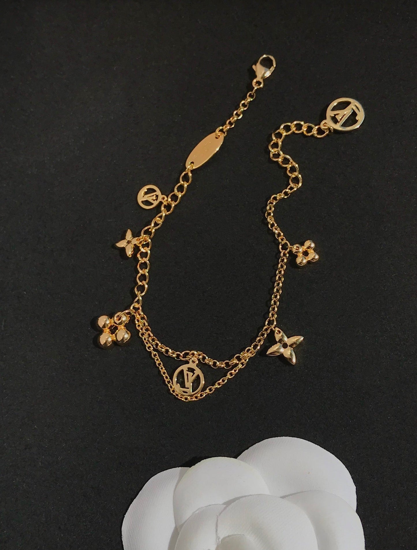 [Liorra]BLOOMING PINK GOLD MOP BRACELET