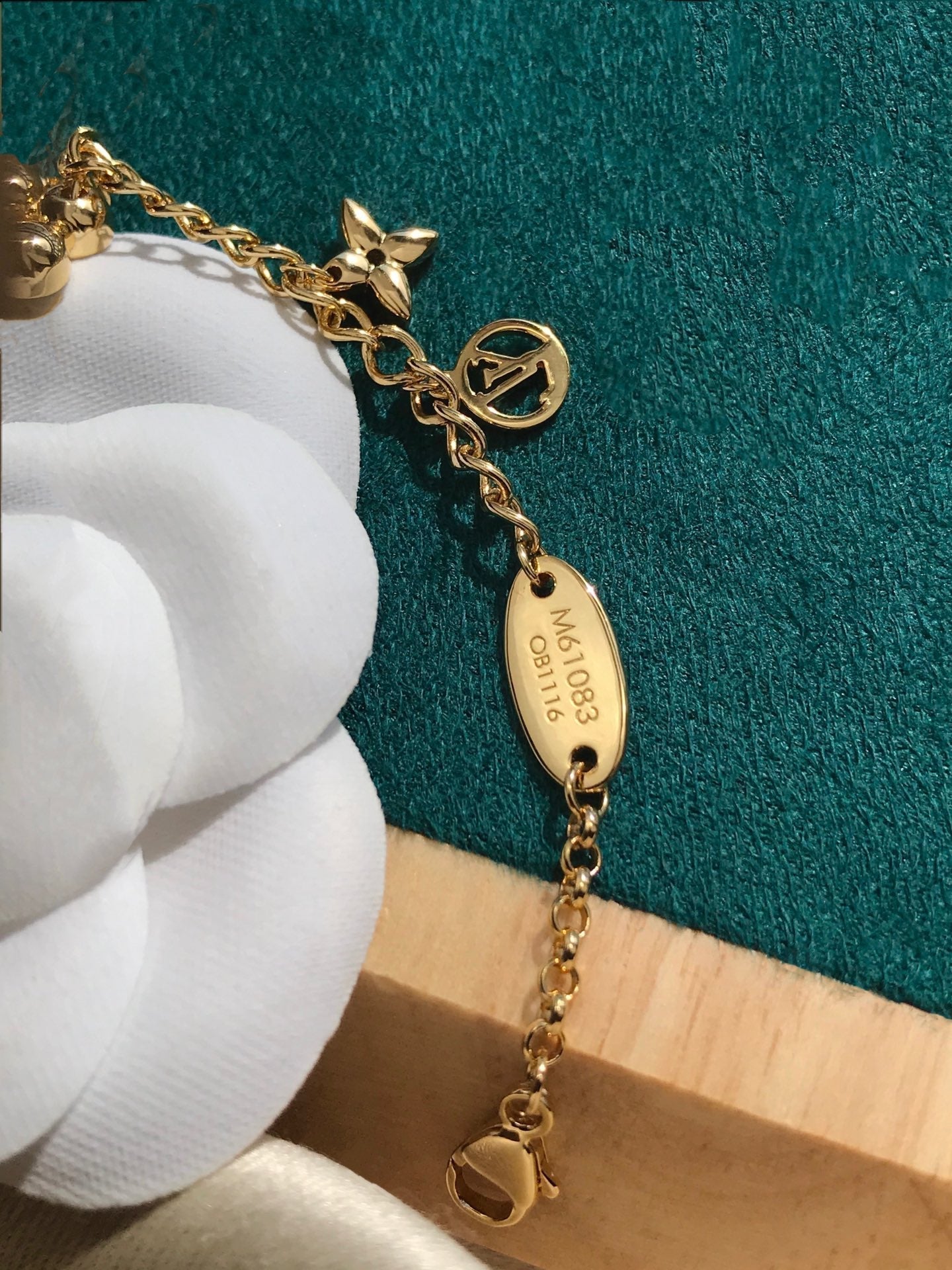 [Liorra]BLOOMING PINK GOLD MOP BRACELET