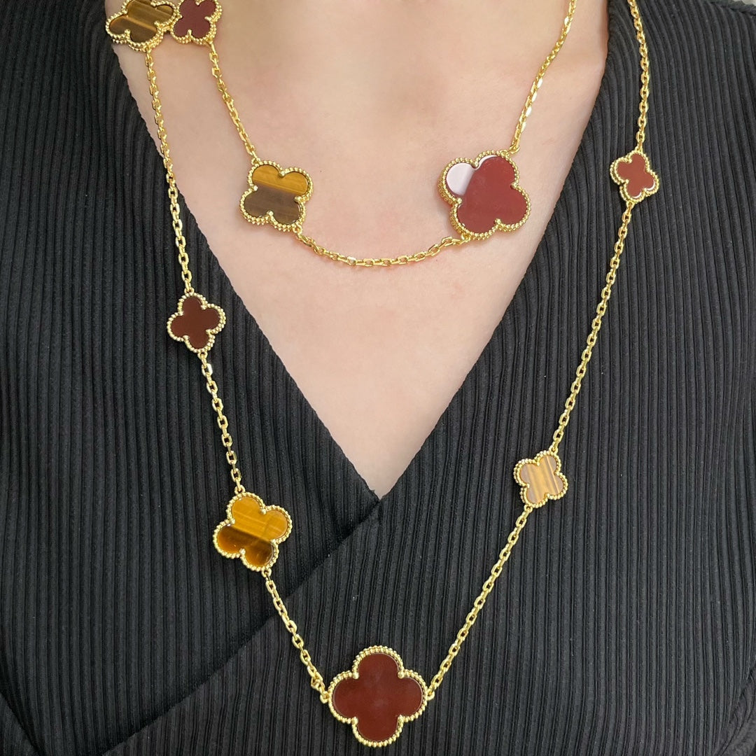 [Liorra]CLOVER 16 MOTIF CARNELIAN TIGER EYE Liorra GOLD NECKLACE